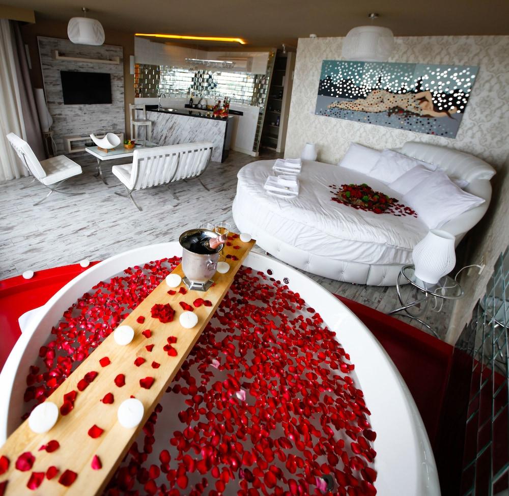 Melek Moda Otel